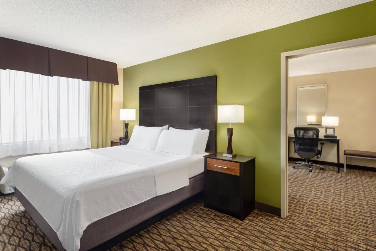 Holiday Inn Express Hotel & Suites Edmond By Ihg Εξωτερικό φωτογραφία