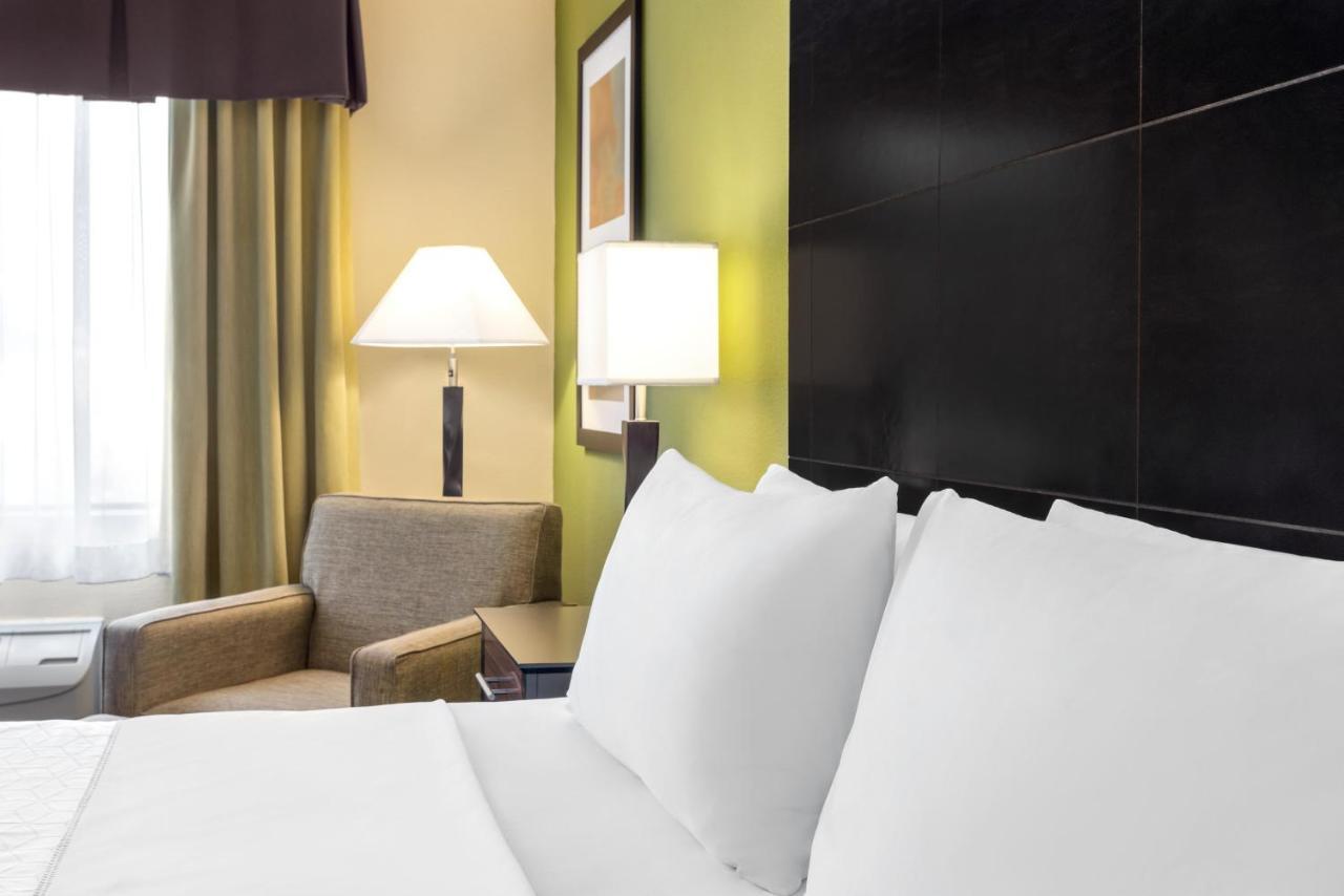 Holiday Inn Express Hotel & Suites Edmond By Ihg Εξωτερικό φωτογραφία