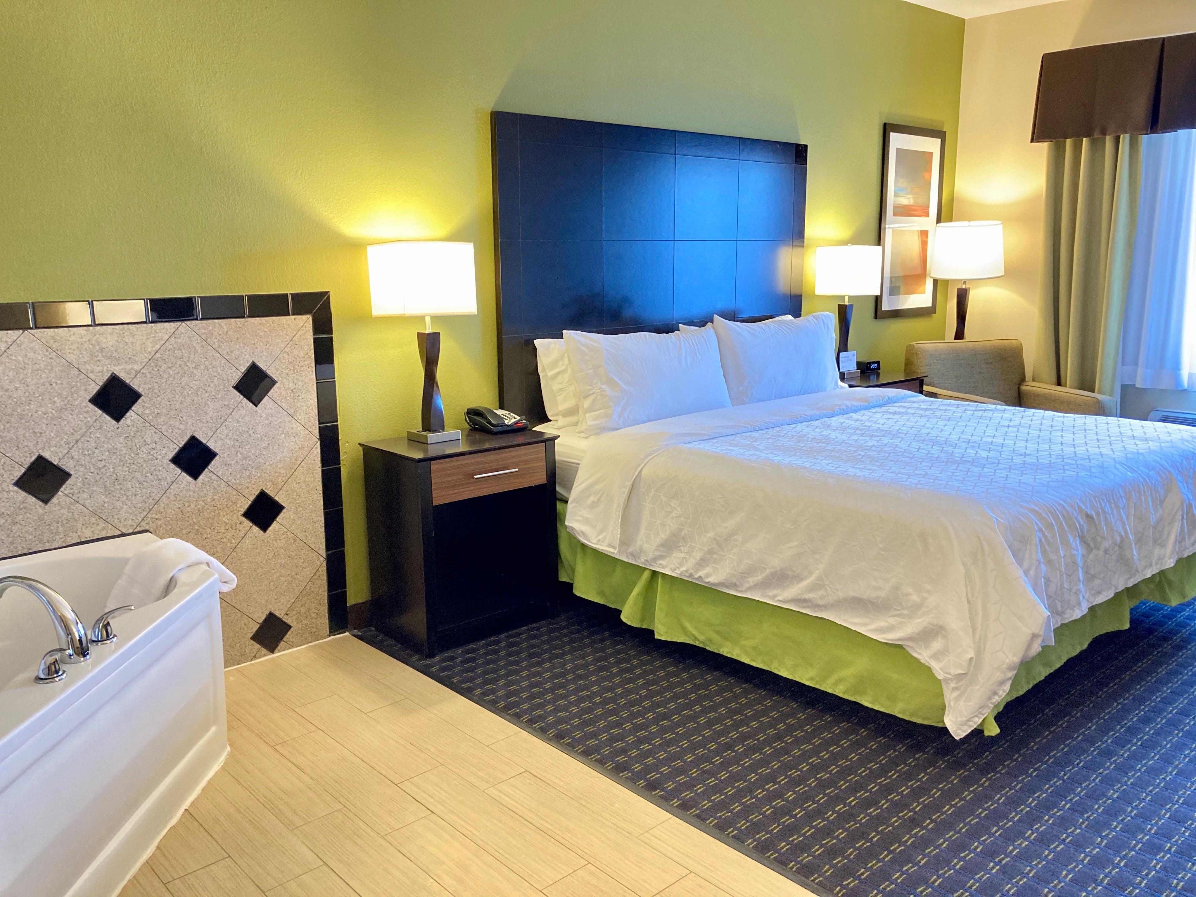 Holiday Inn Express Hotel & Suites Edmond By Ihg Εξωτερικό φωτογραφία